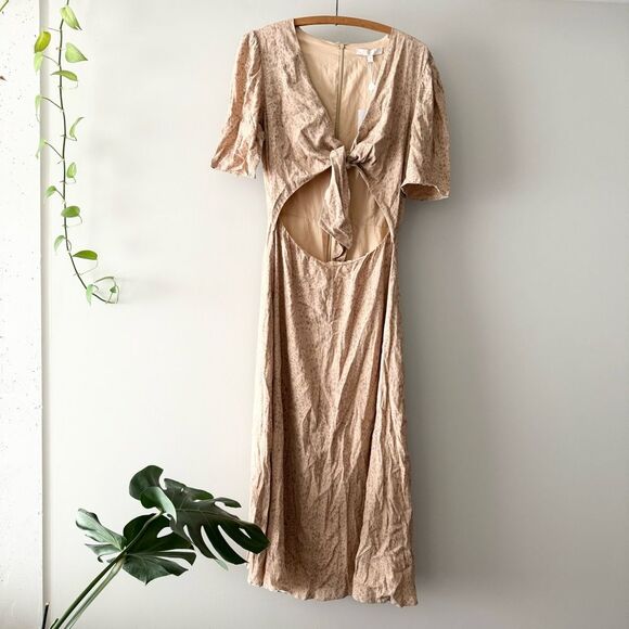 NWT Wayf Rosalind Cheetah print tie front dress M‎ - Picture 1 of 5